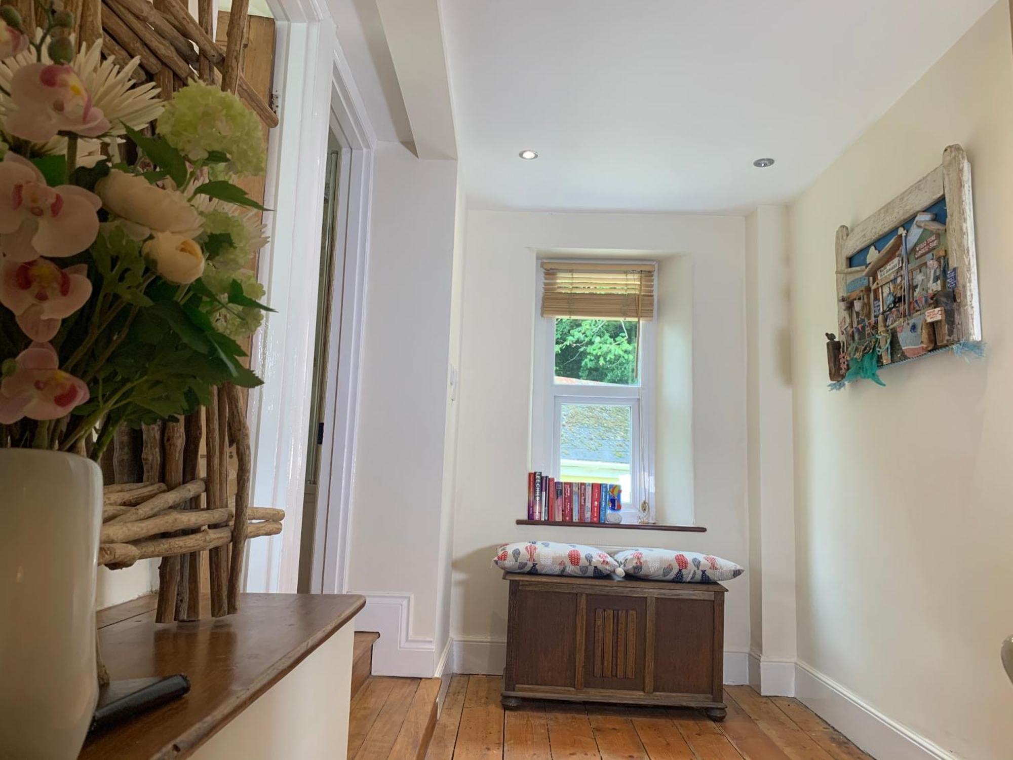 Clotted Cream Cottage: Countryside Calm: Close To Beach: Dartmouth: Devon