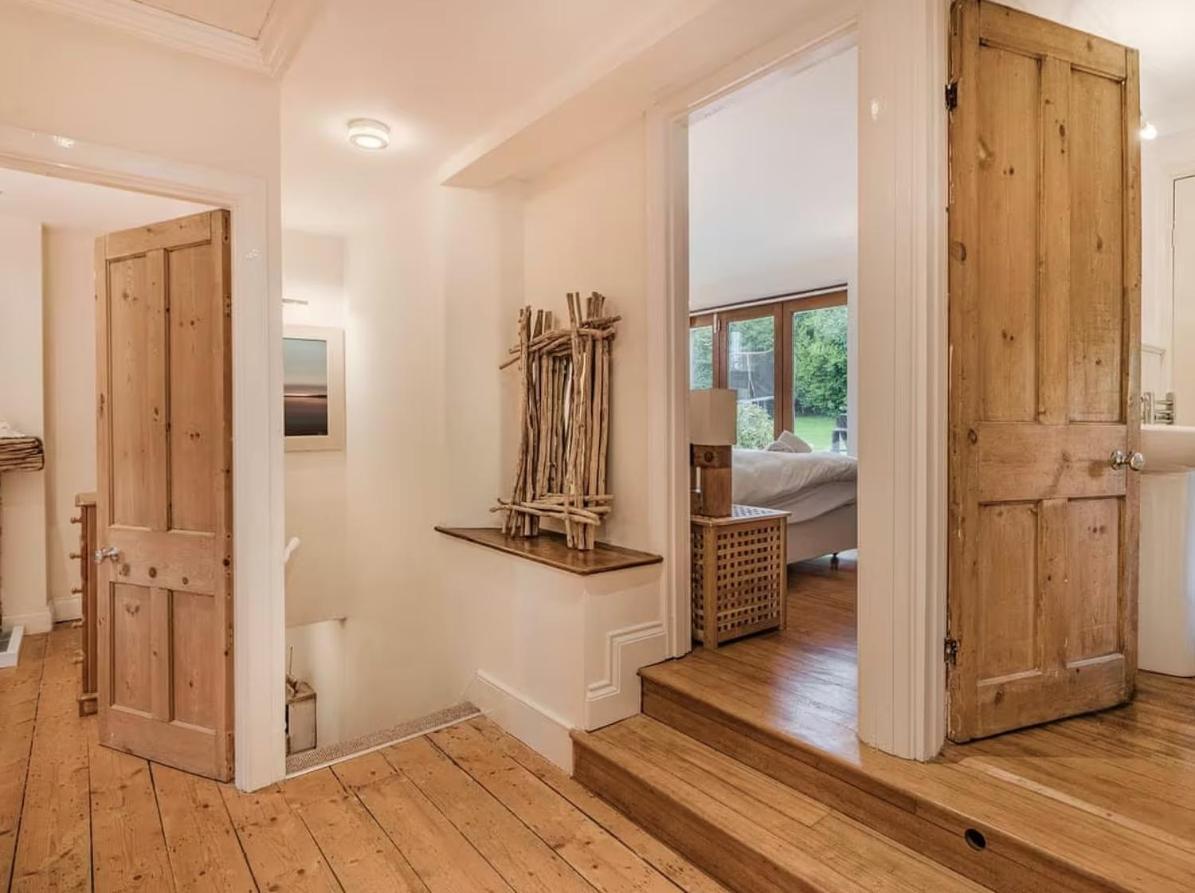 Clotted Cream Cottage: Countryside Calm: Close To Beach: Dartmouth: Devon Dartmouth